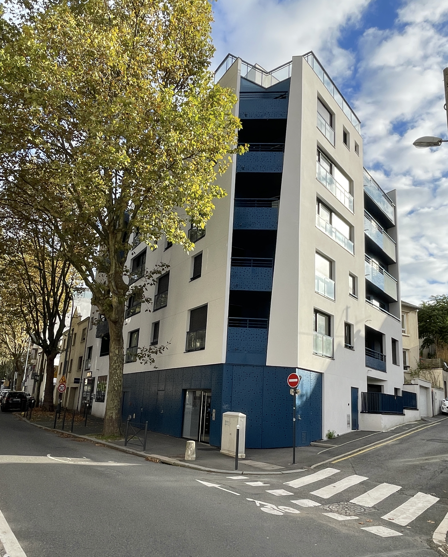 VANVES